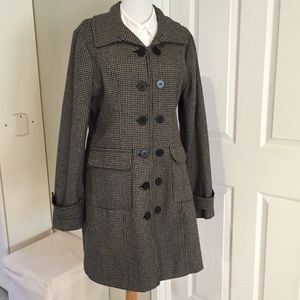 Romy black and tan houndstooth long coat sz XL